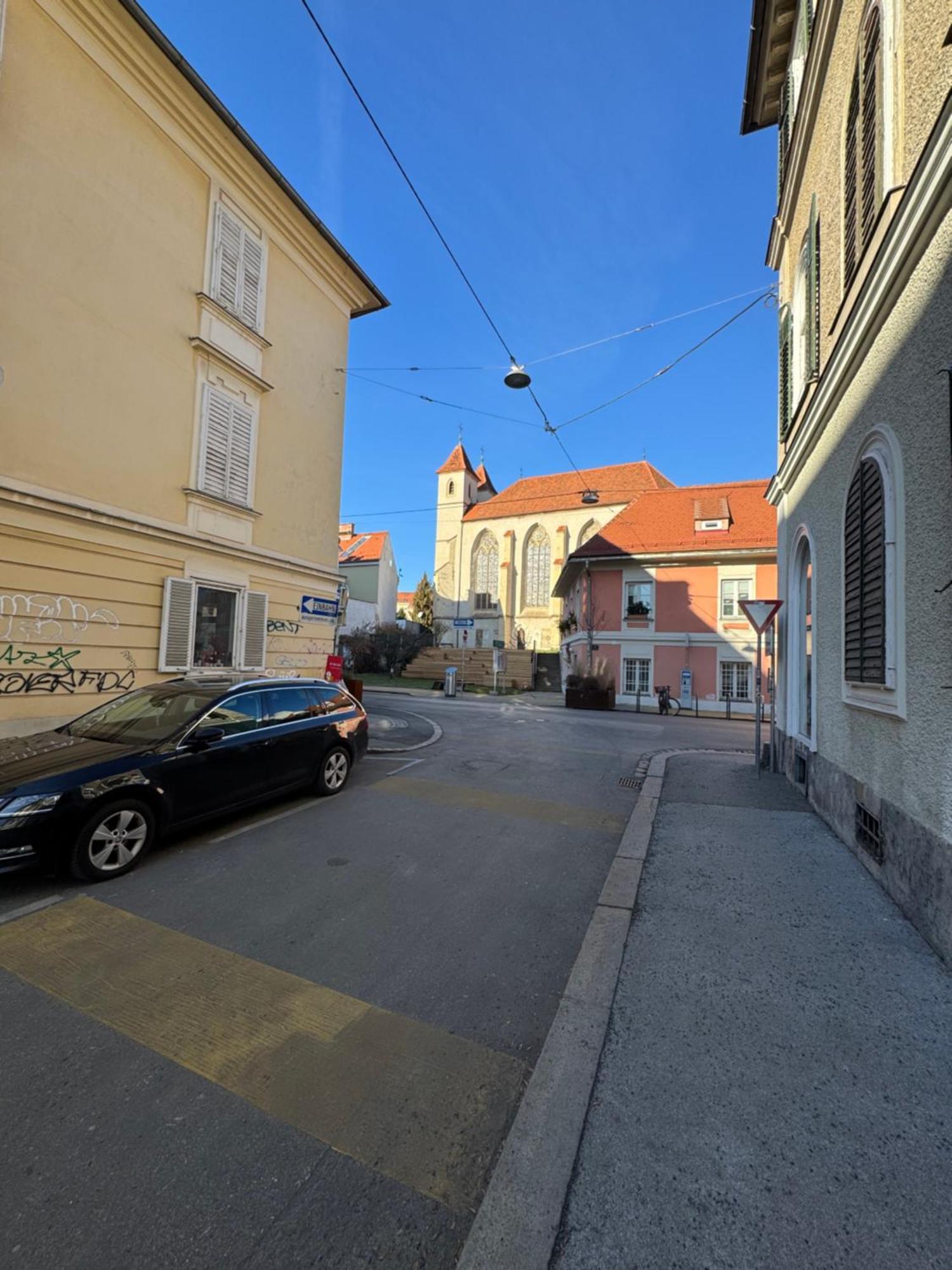 Studio University * Graz